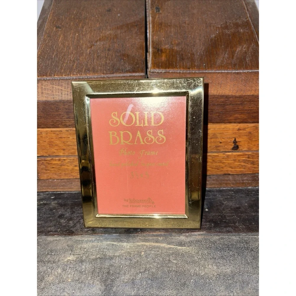 Solid Brass Lacquer Coated Rectangle Picture Frame 3 1/2 x 5